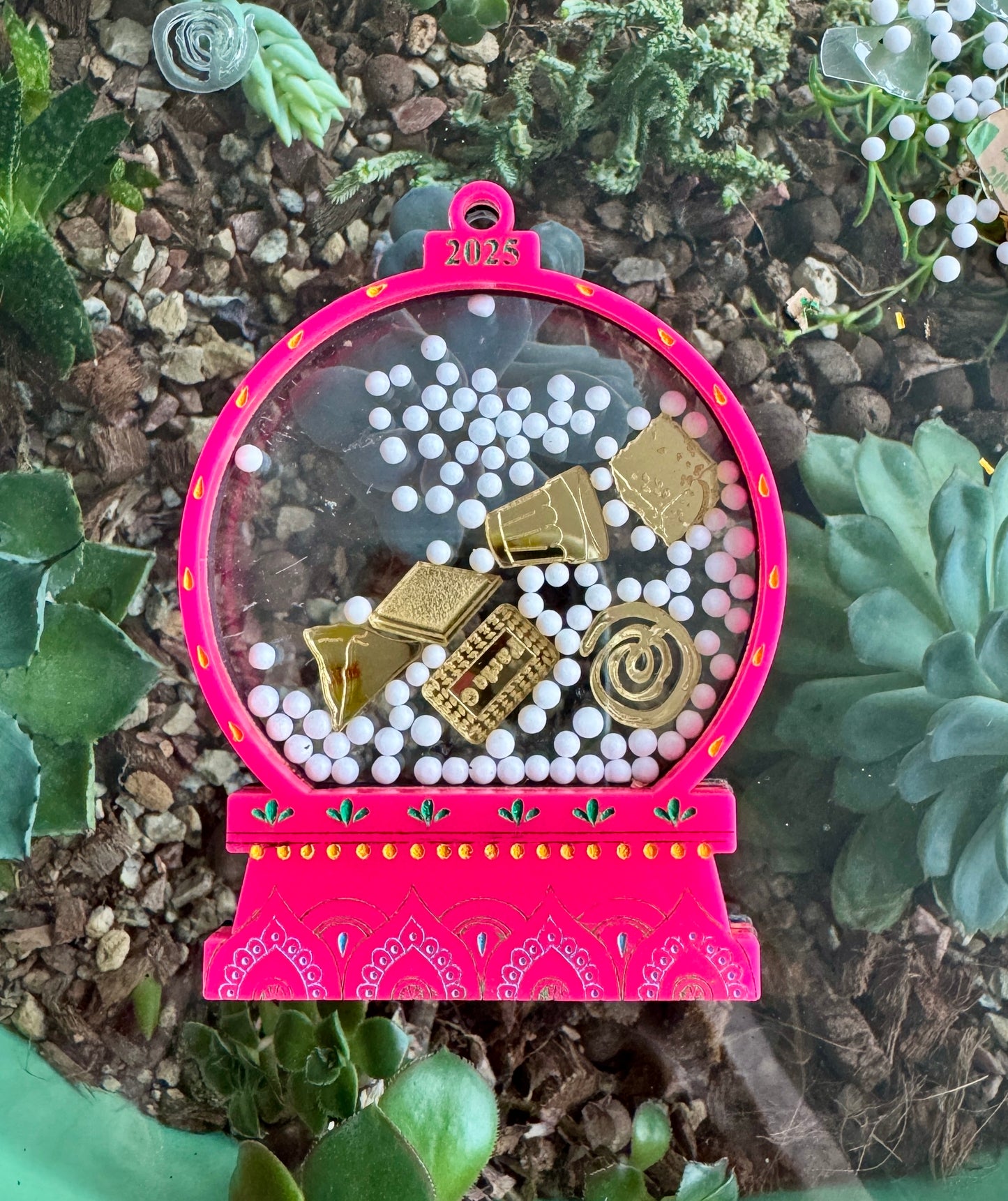 Snow's Ornament Workshop